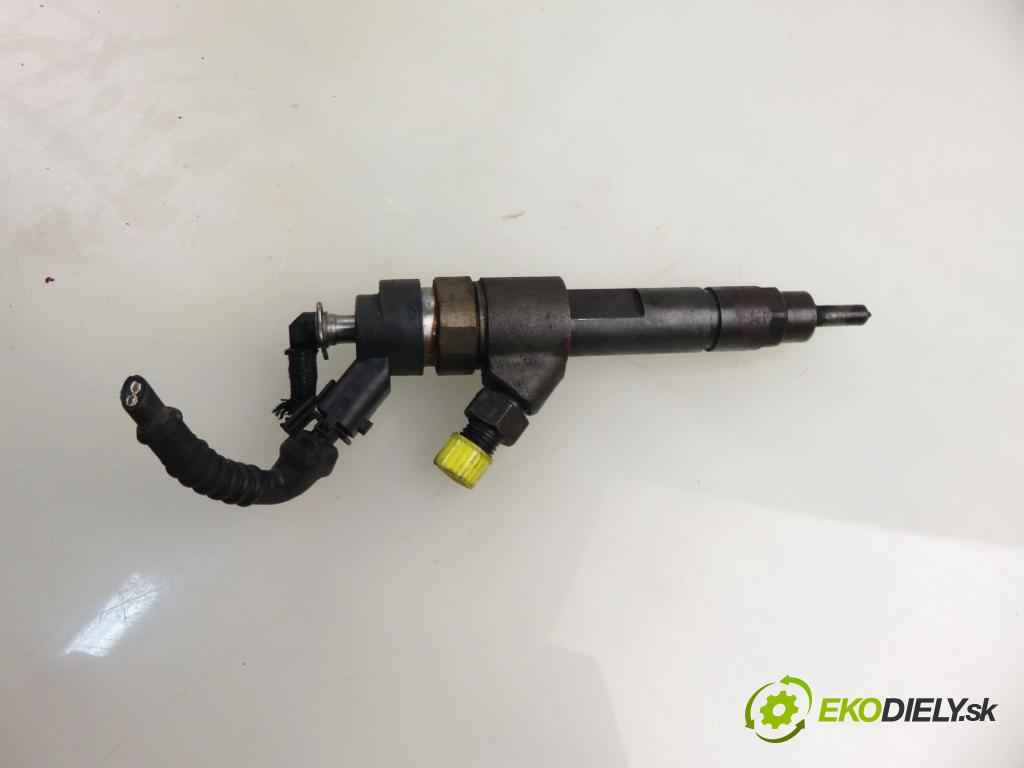 FIAT DUCATO Platforma / podwozie (244_) KABINA/PLATFORMA 2005 94,00 2.8 JTD 2798,00 vstrekovač 0445120002 (Vstrekovač paliva)