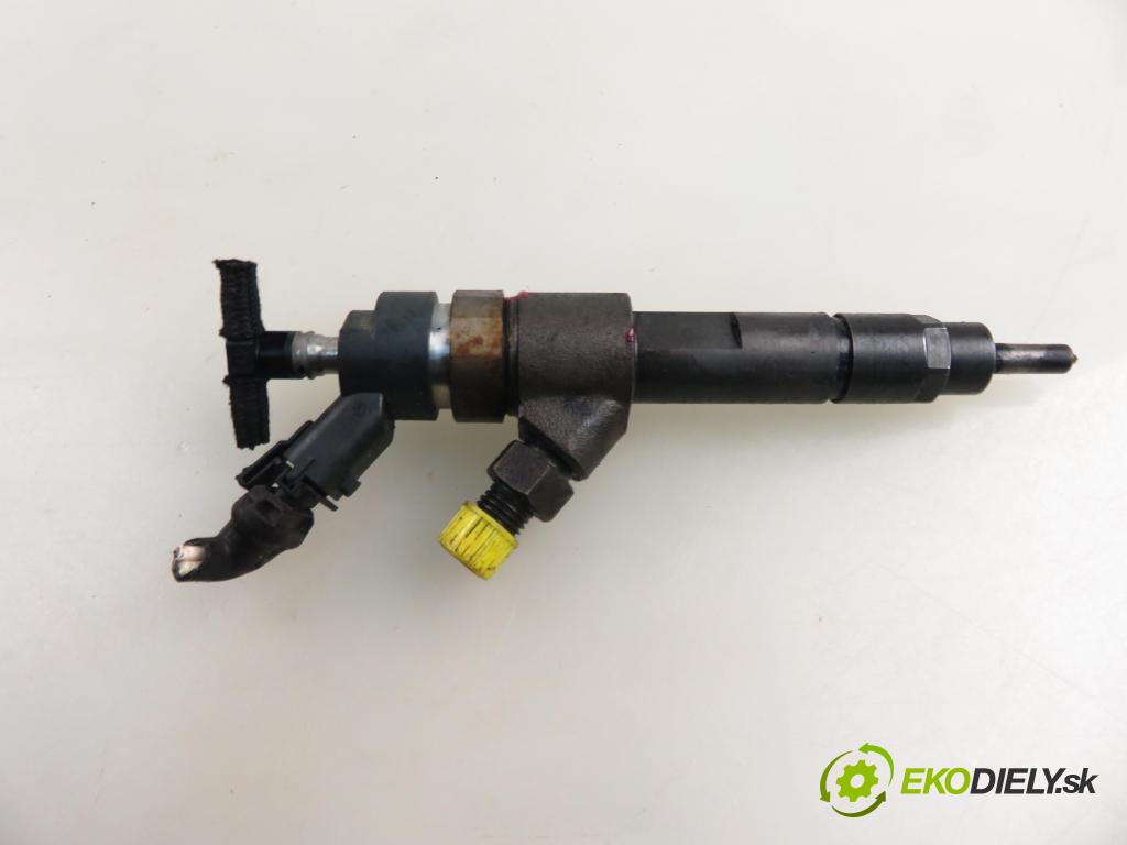 FIAT DUCATO Platforma / podwozie (244_) KABINA/PLATFORMA 2005 94,00 2.8 JTD 2798,00 vstrekovač 0445120002 (Vstrekovač paliva)