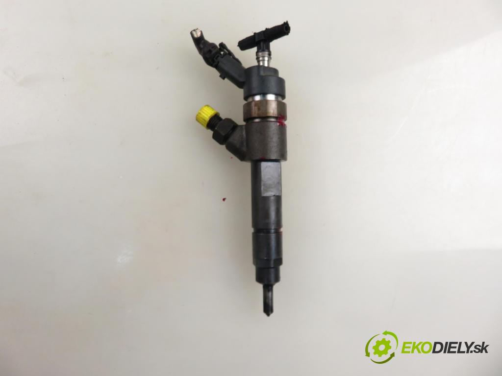 FIAT DUCATO Platforma / podwozie (244_) KABINA/PLATFORMA 2005 94,00 2.8 JTD 2798,00 vstrekovač 0445120002 (Vstrekovač paliva)