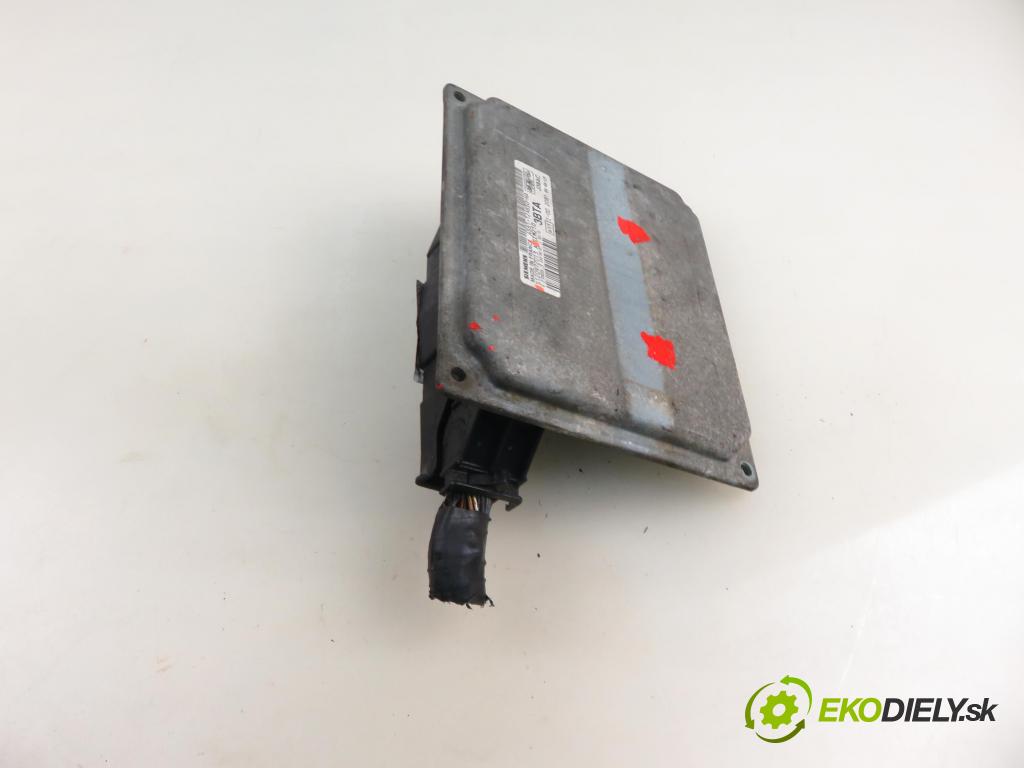 FORD FUSION (JU_) HB 2004 59,00 1.4 - FXJA 1388,00 Riadiaca jednotka Motor S120977013A