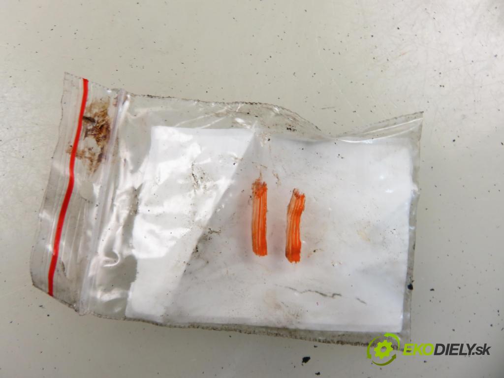 OPEL COMBO C FURGON 2007 55,00 1.3 CDTI 16V - Z 13 DTJ 1248,00 vstrekovač 0986435102 (Vstrekovač paliva)