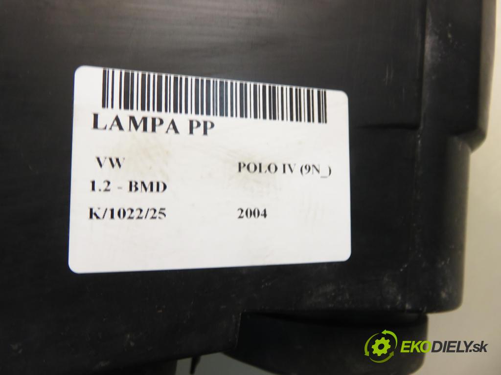 VW POLO (9N_) HB 2004 40,00 1.2 - BMD 1198,00 Svetlo PP 0301190202