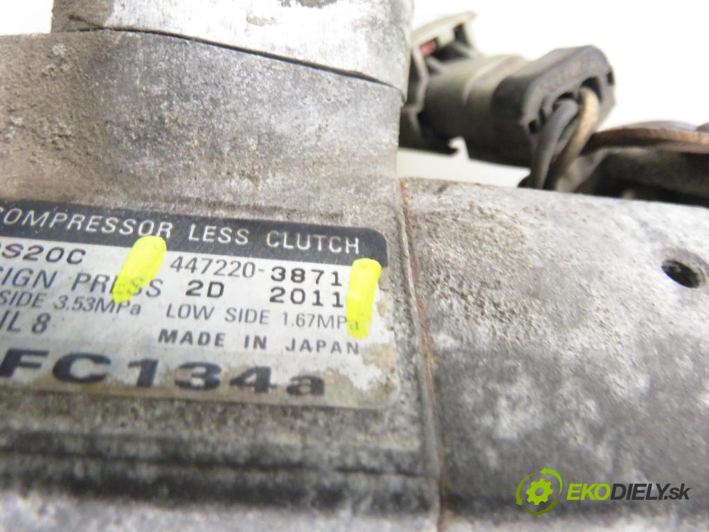 CHRYSLER VOYAGER IV (RG, RS) MINIVAN 2004 105,00 2.5 CRD 143 - ENJ 2499,00 KOMPRESOR: klimatizácie 4472203871 (Kompresor klimatizácie)