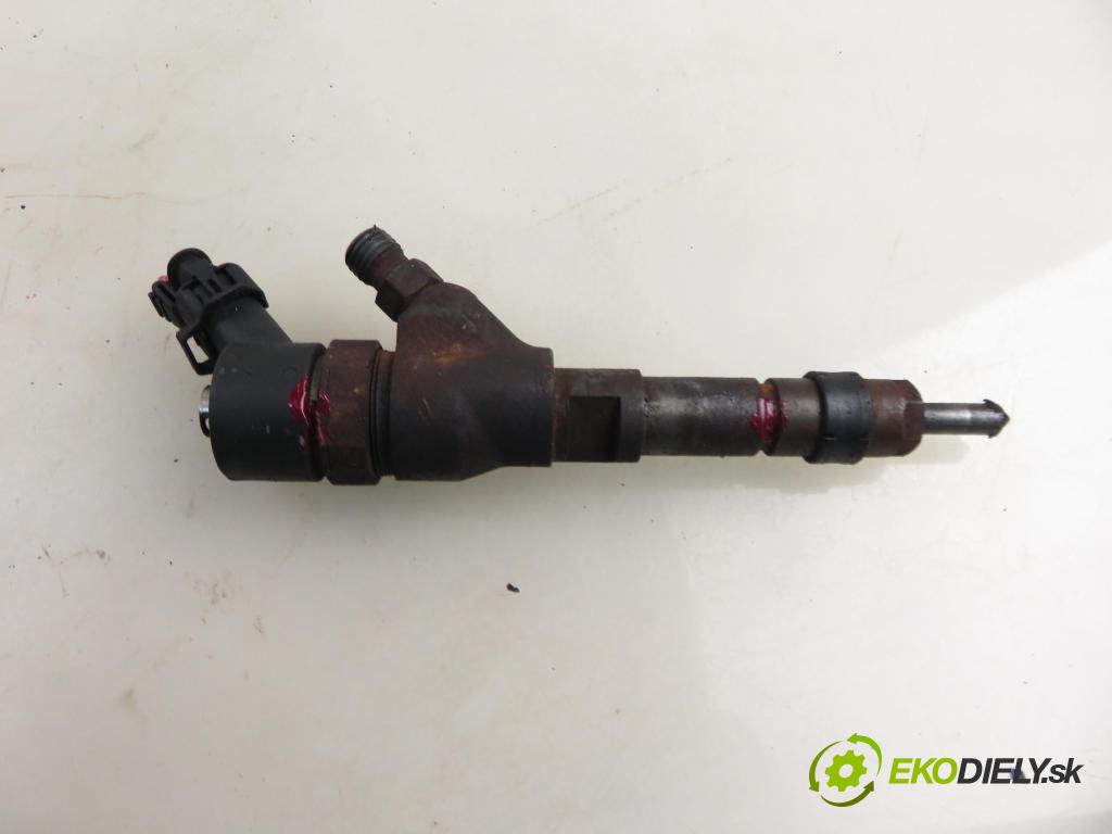 FIAT DUCATO (230_) FURGON 2002 62,00 2.0 JTD - RHV (DW10) 1997,00 vstrekovač 0445110076 ; 9641742880 (Vstrekovač paliva)