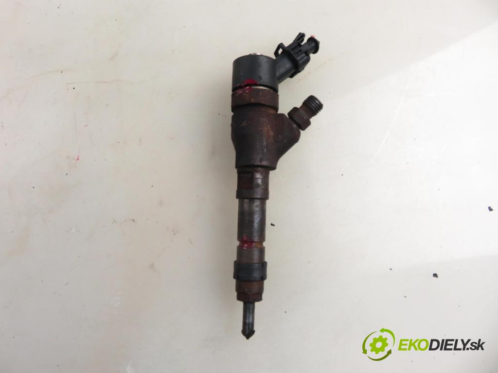 FIAT DUCATO (230_) FURGON 2002 62,00 2.0 JTD - RHV (DW10) 1997,00 vstrekovač 0445110076 ; 9641742880 (Vstrekovač paliva)