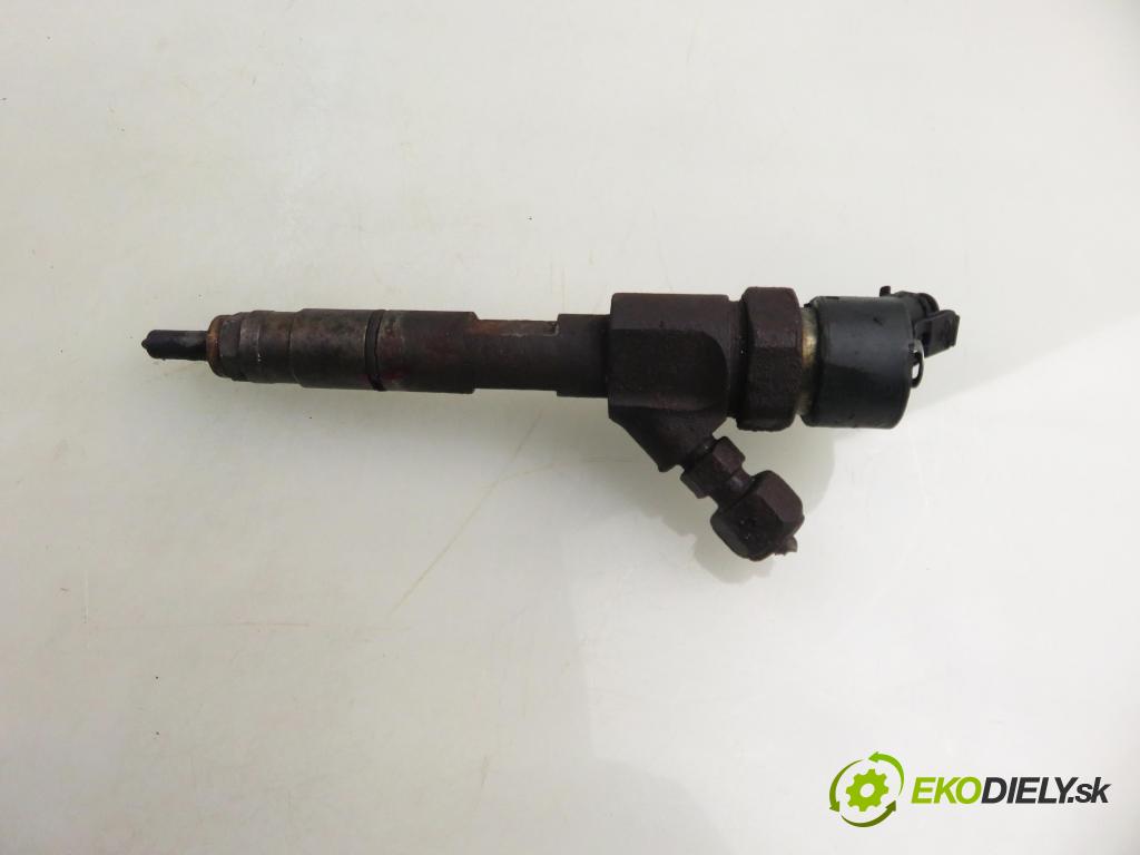 RENAULT TRAFIC II Autobus (JL) BUS 2004 74,00 1.9 dCI 100 (JL0C) - F9Q 760 1870,00 vstrekovač 8200238528 ; 0445110146 (Vstrekovač paliva)