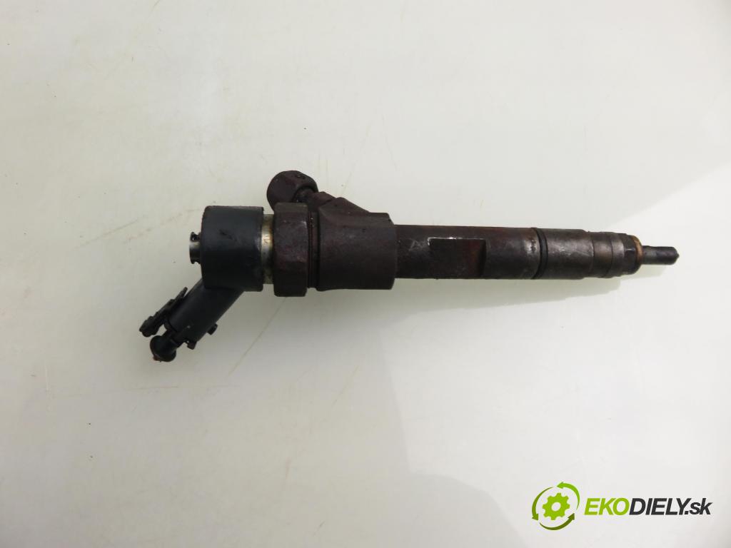 RENAULT TRAFIC II Autobus (JL) BUS 2004 74,00 1.9 dCI 100 (JL0C) - F9Q 760 1870,00 vstrekovač 8200238528 ; 0445110146 (Vstrekovač paliva)