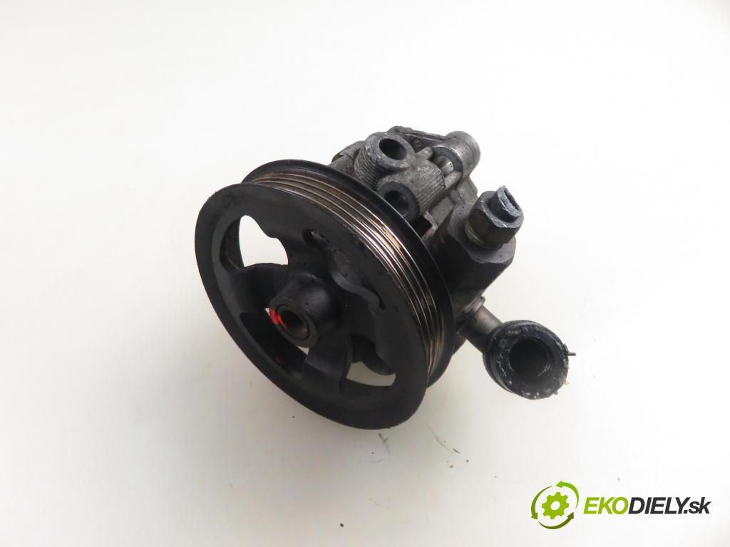 TOYOTA COROLLA Verso (_E12_) MINIVAN 2003 66,00 2.0 D-4D (CDE120_) - 1CD-FTV 1995,00 Pumpa servočerpadlo  (Servočerpadlo)