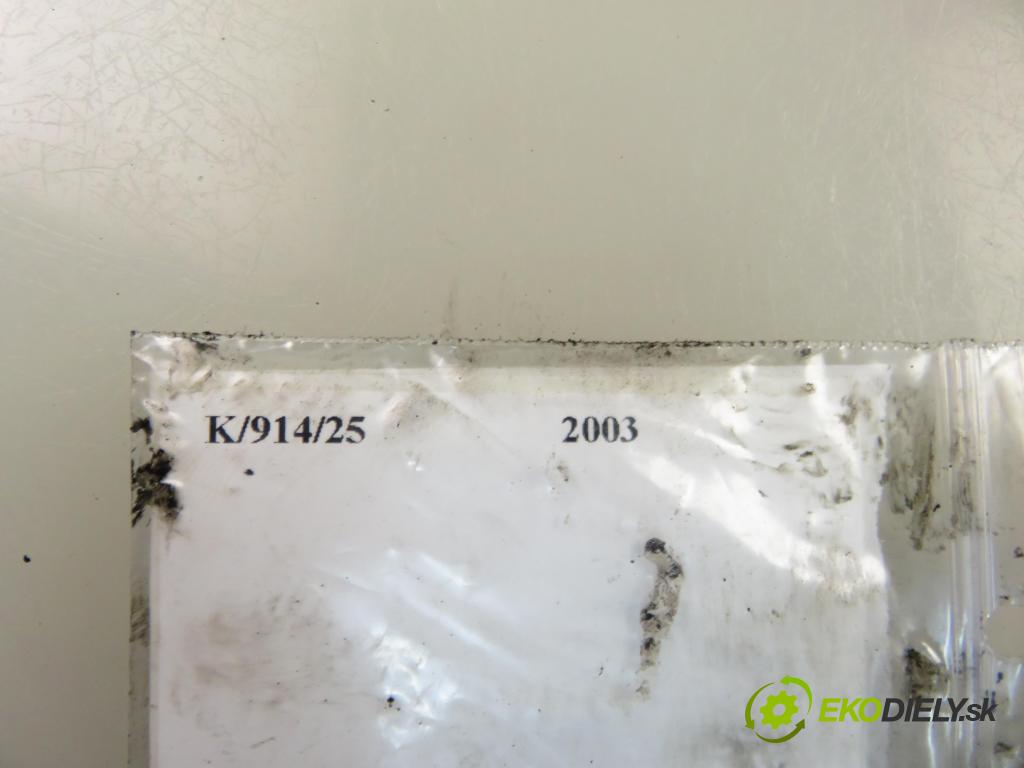 TOYOTA COROLLA Verso (_E12_) MINIVAN 2003 66,00 2.0 D-4D (CDE120_) - 1CD-FTV 1995,00 Pumpa servočerpadlo  (Servočerpadlo)