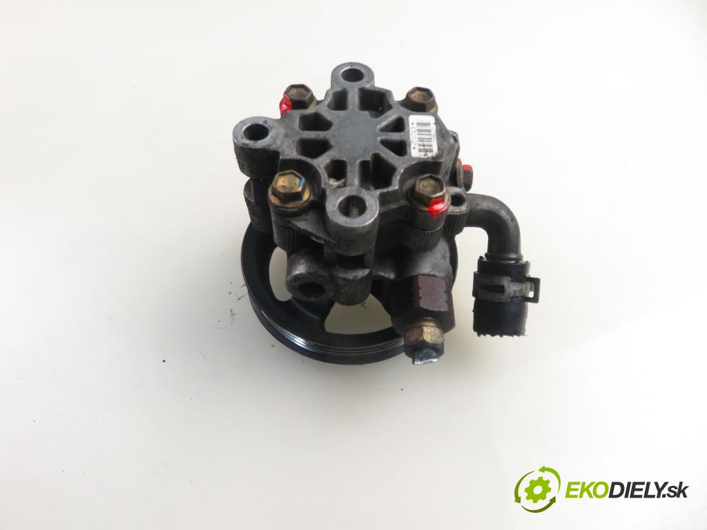 TOYOTA COROLLA Verso (_E12_) MINIVAN 2003 66,00 2.0 D-4D (CDE120_) - 1CD-FTV 1995,00 Pumpa servočerpadlo  (Servočerpadlo)