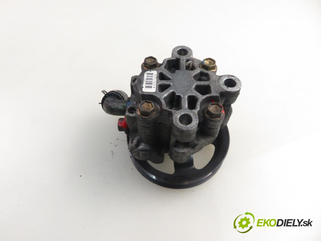 TOYOTA COROLLA Verso (_E12_) MINIVAN 2003 66,00 2.0 D-4D (CDE120_) - 1CD-FTV 1995,00 Pumpa servočerpadlo  (Servočerpadlo)