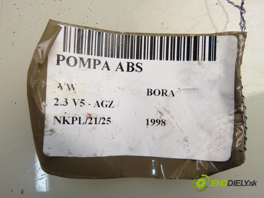 VW BORA (1J2) SEDAN 1998 110,00 2.3 V5 - AGZ 2324,00 Pumpa ABS 1J0907379S ; 10094703053 (Pumpa ABS)