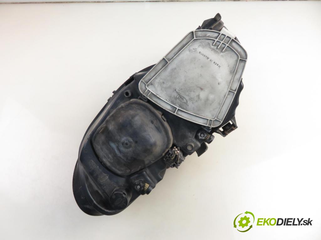 CHRYSLER VOYAGER IV (RG, RS) MINIVAN 2004 105,00 2.5 CRD 143 - ENJ 2499,00 Svetlo PP