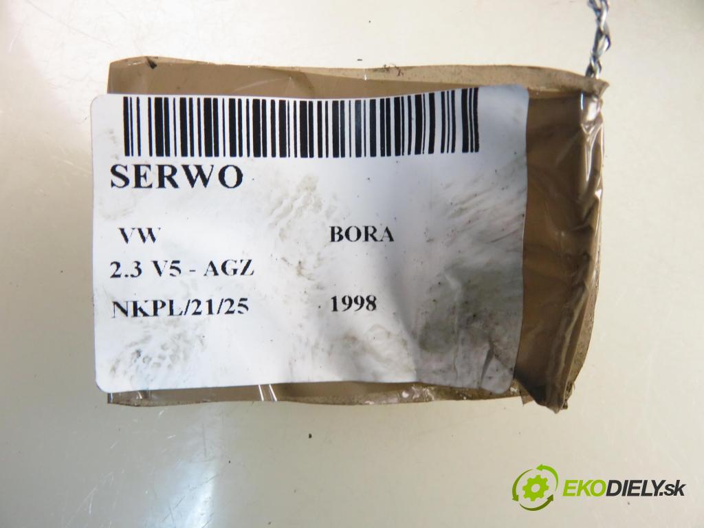 VW BORA (1J2) SEDAN 1998 110,00 2.3 V5 - AGZ 2324,00 Posilovač 1J1614205A ; 03786404024 (Servočerpadlo)