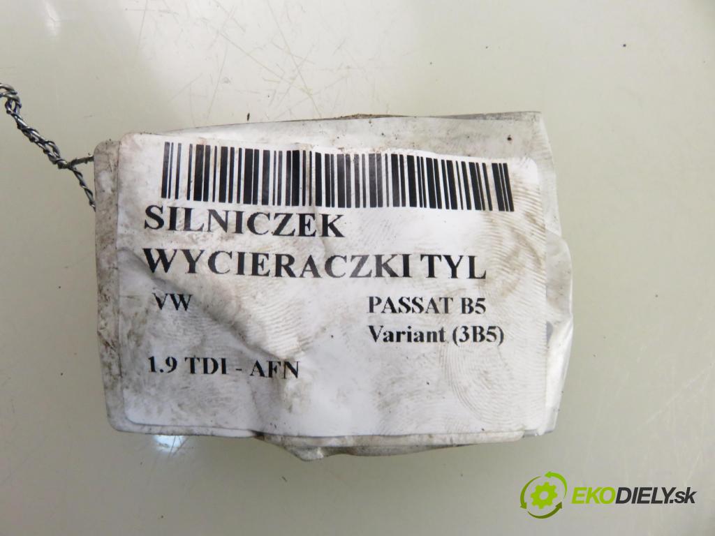 VW PASSAT B5 Variant (3B5) KOMBI 1998 81,00 1.9 TDI 110 - AFN 1896,00 motorek stěrače ZADNÍ: 404430B