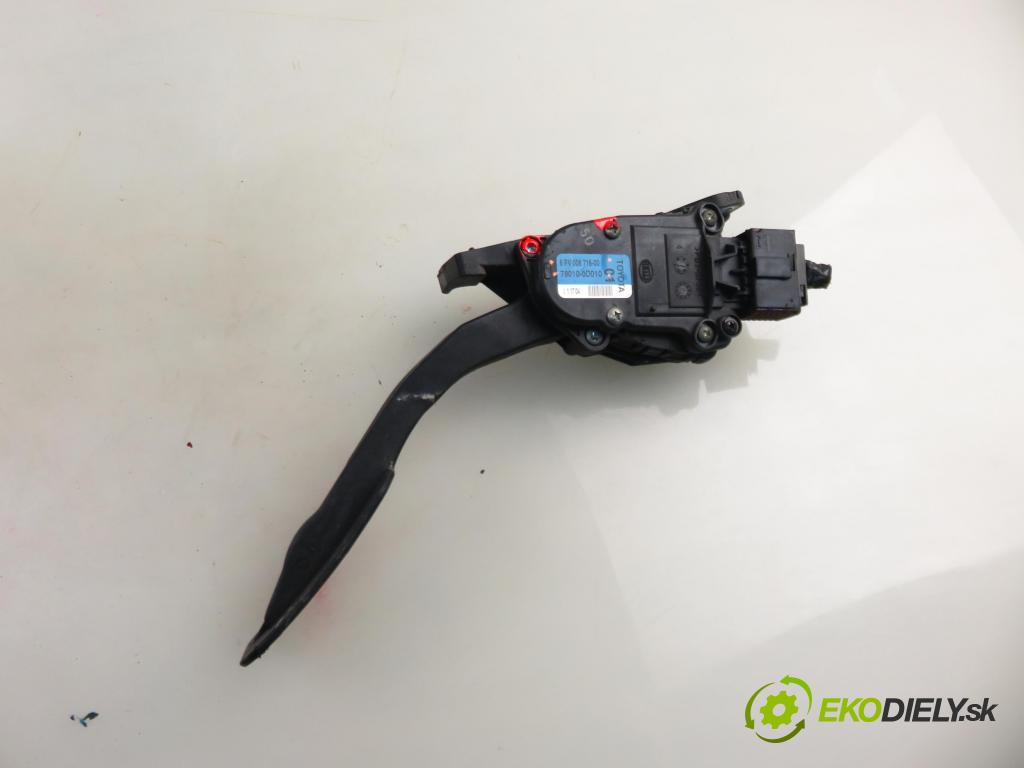 TOYOTA YARIS (_P1_) HB 2004 55,00 1.4 D-4D (NLP10_) - 1ND-TV 1364,00 Potenciometer plynu 6PV00871600 ; 780100D010 (Potenciometer plynového pedálu)