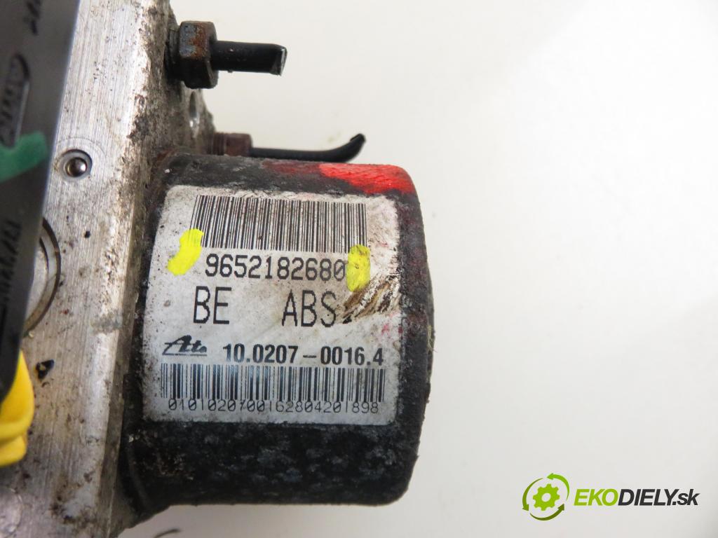 CITROEN C2 (JM_) HB 2004 50,00 1.4 - KFV (TU3JP) 1360,00 Pumpa ABS 10097011183 ; 9652182680 (Pumpa ABS)