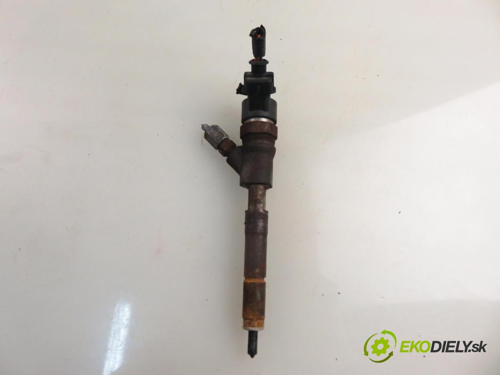TOYOTA YARIS (_P1_) HB 2004 55,00 1.4 D-4D (NLP10_) - 1ND-TV 1364,00 vstřikovač 0445110214 ; 236700N020 (Vstřikovač paliva)