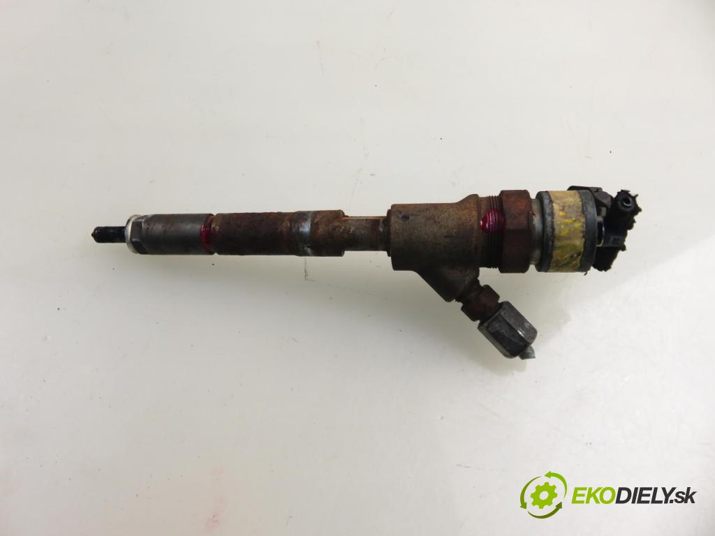 TOYOTA YARIS (_P1_) HB 2004 55,00 1.4 D-4D (NLP10_) - 1ND-TV 1364,00 vstřikovač 0445110214 ; 236700N020 (Vstřikovač paliva)