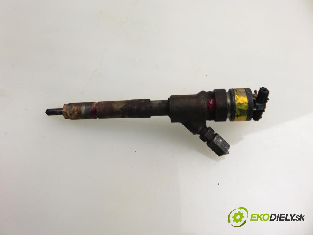 TOYOTA YARIS (_P1_) HB 2004 55,00 1.4 D-4D (NLP10_) - 1ND-TV 1364,00 vstřikovač 0445110214 ; 236700N020 (Vstřikovač paliva)