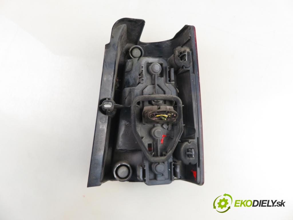 PEUGEOT PARTNER Skrzynia (5_, G_) FURGON 2006 66,00 2.0 HDi - RHY (DW10TD) 1997,00 světlo levé zadní