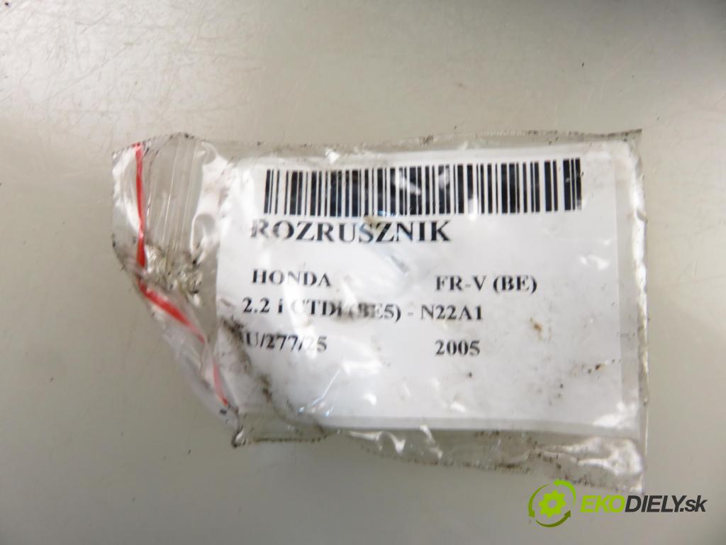 HONDA FR-V (BE) MINIVAN 2005 103,00 2.2 i CTDi 140 - N22A1 2204,00 startér M002T85672 ; MHG023 (Startér)