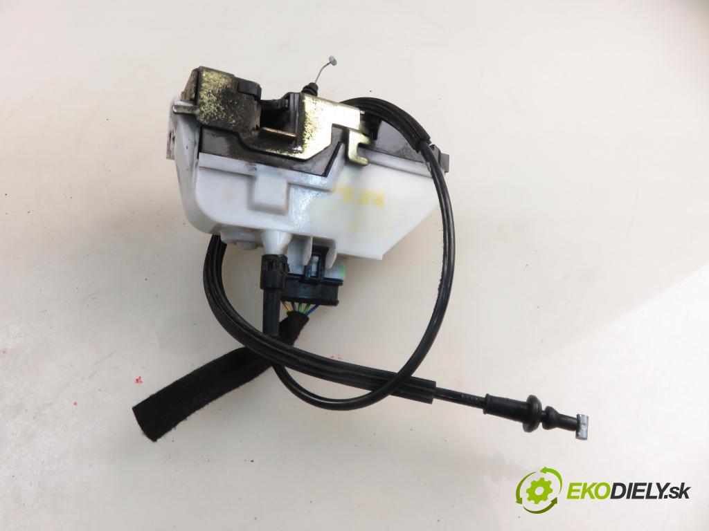 CITROEN C2 (JM_) HB 2004 50,00 1.4 - KFV (TU3JP) 1360,00 zámok