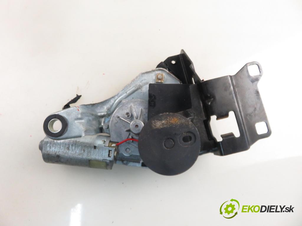 BMW 3 Touring (E46) KOMBI 2000 87,00 318 i - M43 B19 (194E1) 1895,00 motorek stěrače ZADNÍ: 1397020117 ; 8220774