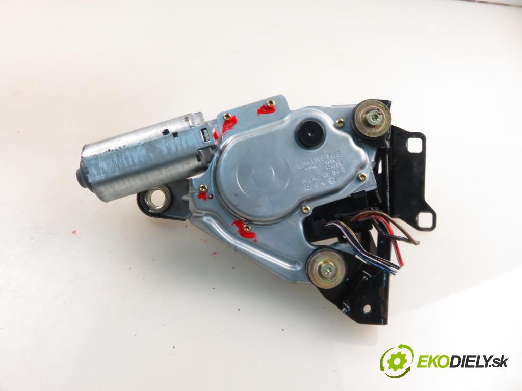 BMW 3 Touring (E46) KOMBI 2000 87,00 318 i - M43 B19 (194E1) 1895,00 motorek stěrače ZADNÍ: 1397020117 ; 8220774