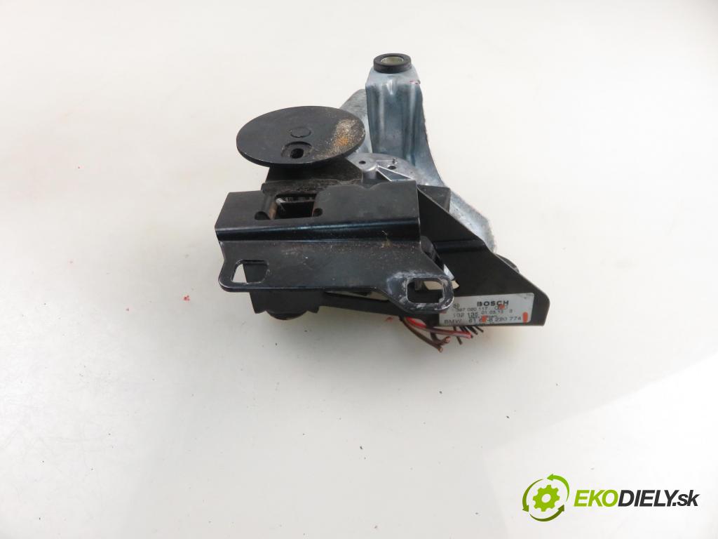 BMW 3 Touring (E46) KOMBI 2000 87,00 318 i - M43 B19 (194E1) 1895,00 motorek stěrače ZADNÍ: 1397020117 ; 8220774