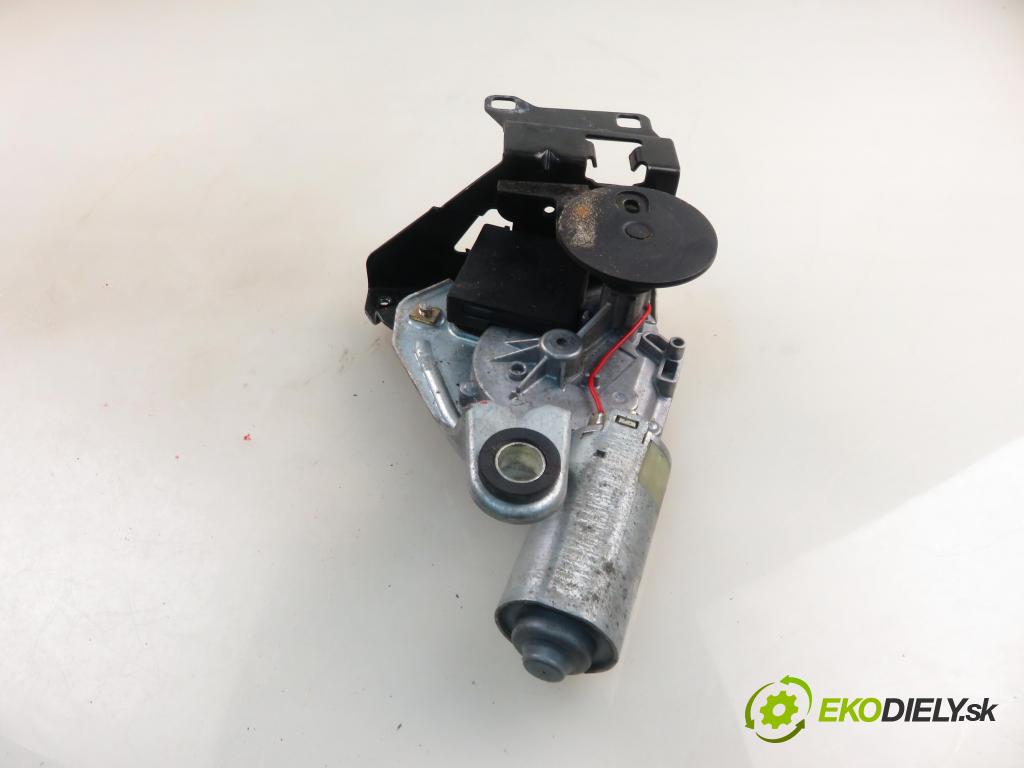 BMW 3 Touring (E46) KOMBI 2000 87,00 318 i - M43 B19 (194E1) 1895,00 motorek stěrače ZADNÍ: 1397020117 ; 8220774