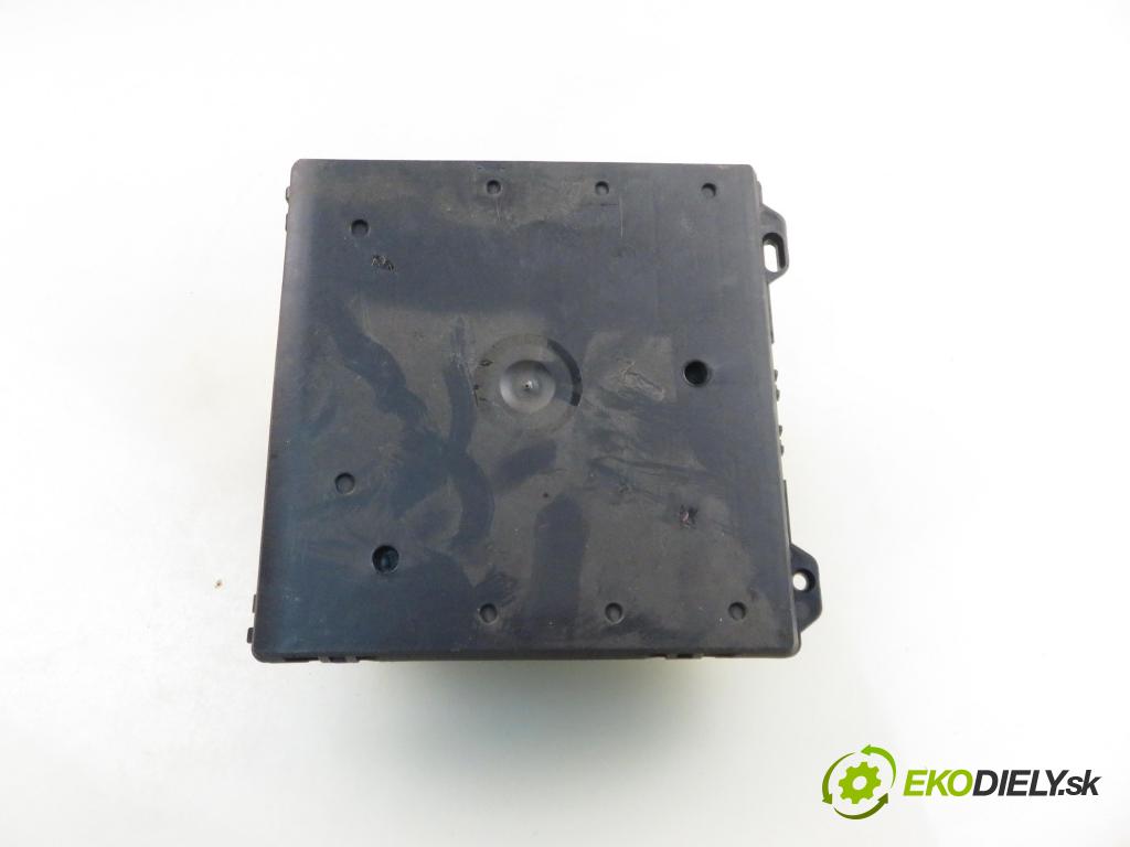 SKODA FABIA II (542) HB 2008 51,00 1.4 TDI - BNM 1422,00 MODUL komfortu 6Q1937049F ; 5WK48217