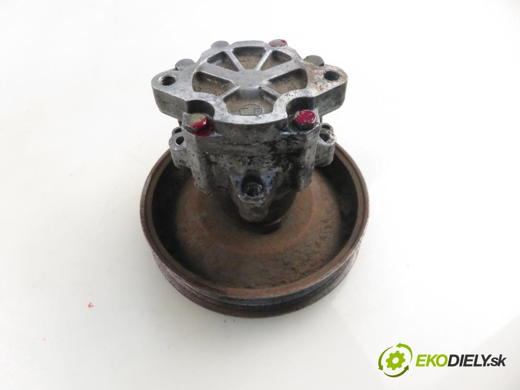 VW TRANSPORTER IV Skrzynia (70XA) BUS 1995 57,00 2.4 D 78 - AAB 2370,00 Pumpa servočerpadlo  (Servočerpadlo)