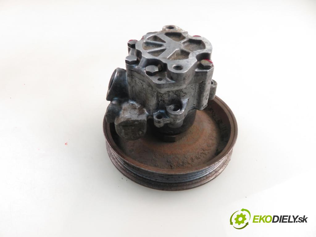 VW TRANSPORTER IV Skrzynia (70XA) BUS 1995 57,00 2.4 D 78 - AAB 2370,00 Pumpa servočerpadlo  (Servočerpadlo)