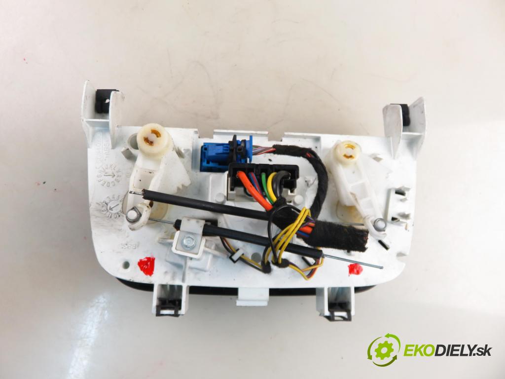 FIAT GRANDE PUNTO (199_) HB 2006 66,00 1.3 D Multijet 90 - 199 A3.000 1248,00 Panel topení KLIMATIZACE: 20120782