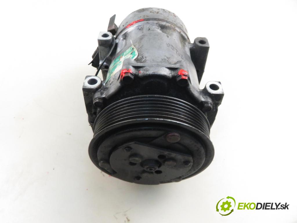 VOLVO S40 I (VS) SEDAN 1999 70,00 1.9 DI - D 4192 T2 1870,00 KOMPRESOR: klimatizácie SD7V16 (Kompresor klimatizácie)