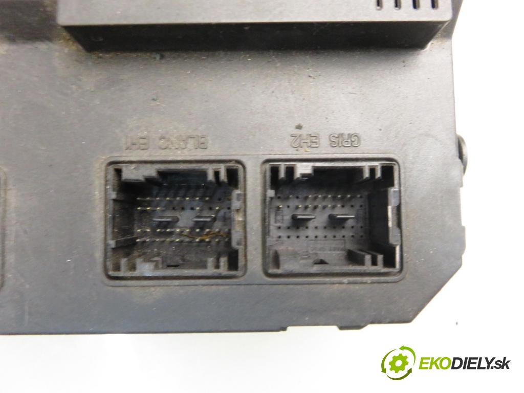 CITROEN C2 (JM_) HB 2004 50,00 1.4 - KFV (TU3JP) 1360,00 MODUL BSI 9652474480