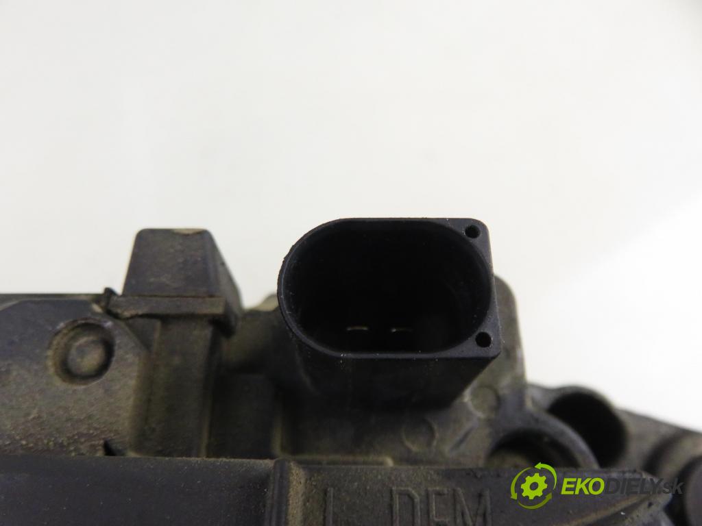 VW PASSAT B5 Variant (3B5) KOMBI 1998 81,00 1.9 TDI 110 - AFN 1896,00 Alternátor 0986042830 (Alternátor)