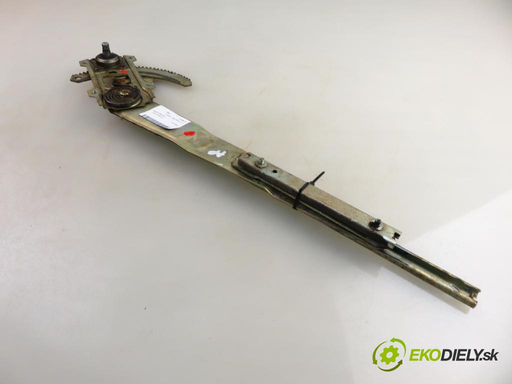 NISSAN PATROL III/1 Hardtop (K160) TERENOWY 1988 81,00 3.2 TD R6 (K160) 110 - SD33T 3246,00 mechanismus oken PPM 3D