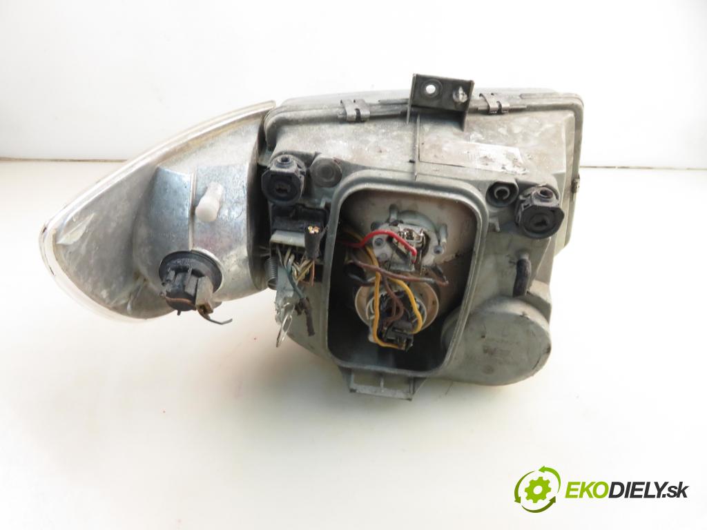 MERCEDES-BENZ VITO Autobus (638) BUS 2001 90,00 112 CDI 2.2 122  - OM 611.980 2151,00 Svetlo LP