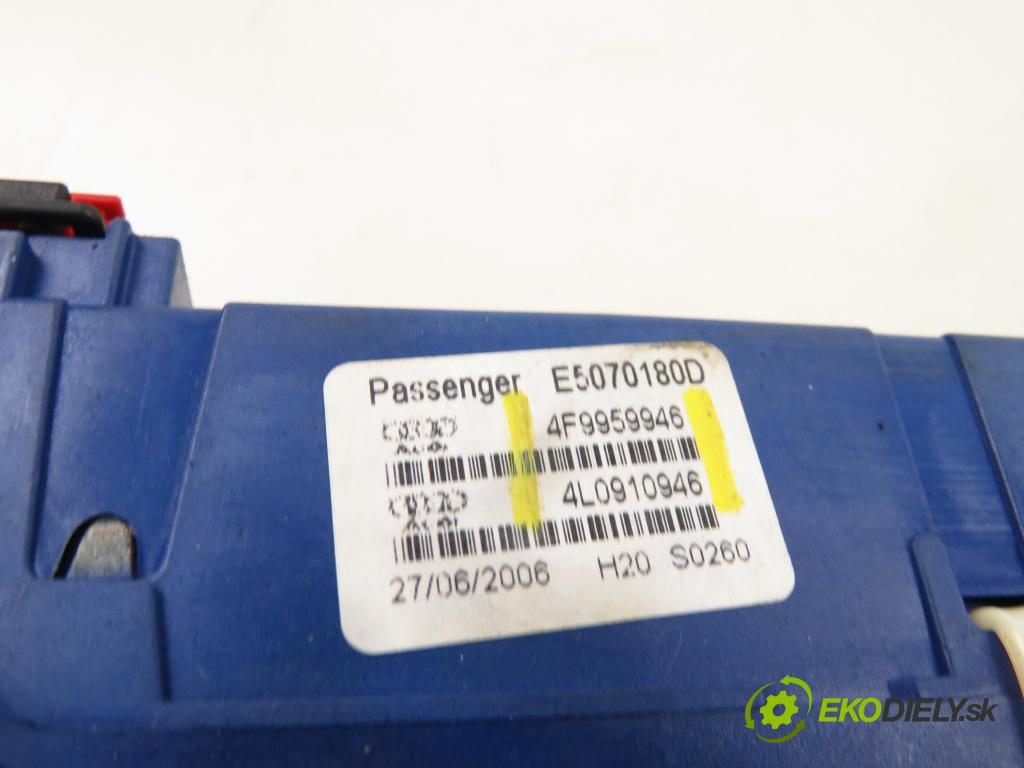 AUDI Q7 (4L) SUV 2007 257,00 4.2 FSI 350 quattro - BAR 4163,00 Teleskopy dveří kufr 4F9959946 ; 4L0910946