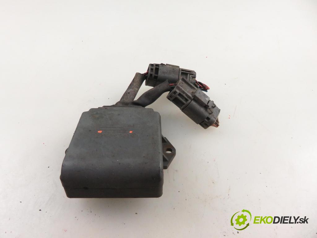 NISSAN PATROL III/1 Hardtop (K160) TERENOWY 1988 81,00 3.2 TD R6 (K160) 110 - SD33T 3246,00 Riadiaca jednotka Motor DPCM204