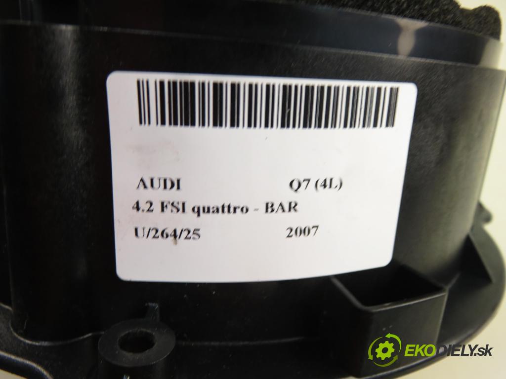 AUDI Q7 (4L) SUV 2007 257,00 4.2 FSI 350 quattro - BAR 4163,00 reproduktor dveře 4L0035415B