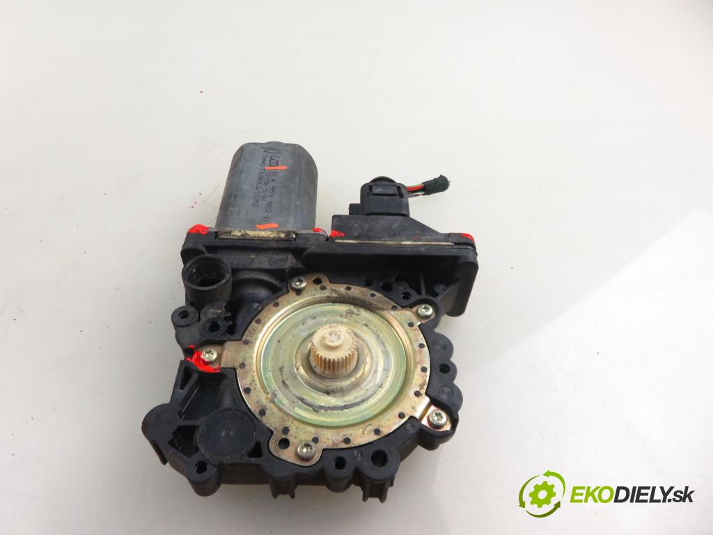 AUDI A3 (8L1) HB 2000 66,00 1.9 TDI 90 - ALH 1896,00 motorek sťahovaní oken PP 8L4959802B