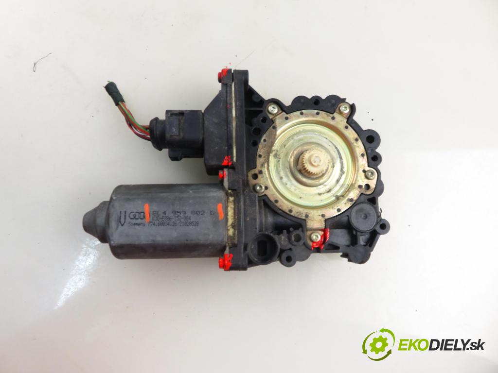 AUDI A3 (8L1) HB 2000 66,00 1.9 TDI 90 - ALH 1896,00 motorek sťahovaní oken PP 8L4959802B