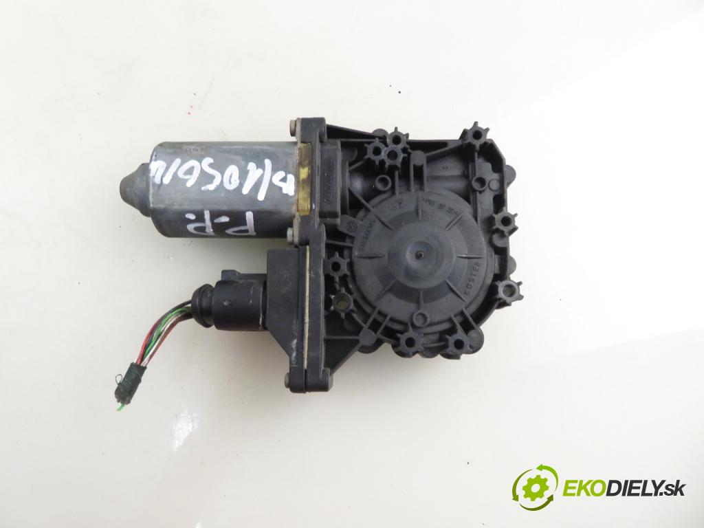 AUDI A3 (8L1) HB 2000 66,00 1.9 TDI 90 - ALH 1896,00 motorek sťahovaní oken PP 8L4959802B