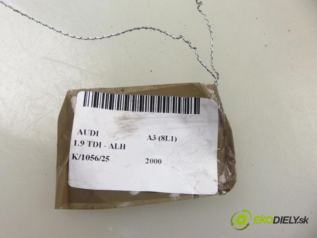 AUDI A3 (8L1) HB 2000 66,00 1.9 TDI 90 - ALH 1896,00 motorek sťahovaní oken PP 8L4959802B