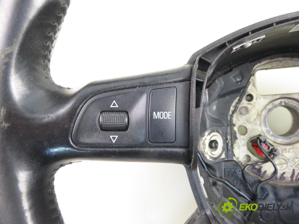 AUDI Q7 (4L) SUV 2007 257,00 4.2 FSI 350 quattro - BAR 4163,00 volant 4L0880201J (Volant)