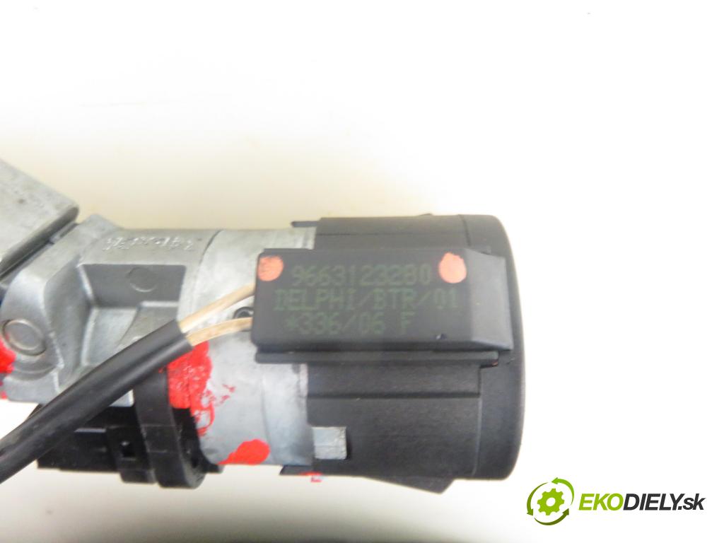 PEUGEOT 207 (WA_, WC_) HB 2007 65,00 1.4 16V - KFU (ET3J4) 1360,00 spinačka 9663123280 (Spínacia skrinka)