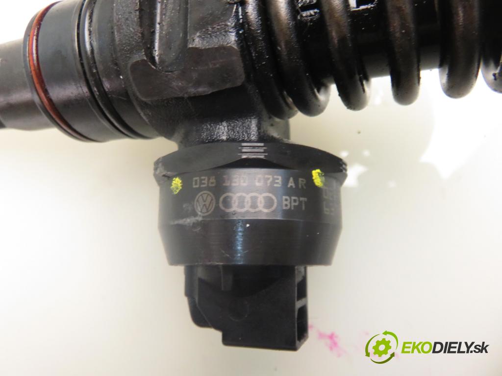 AUDI A4 (8E2, B6) SEDAN 2003 74,00 1.9 TDI PD 101 - AVB 1896,00 vstříkovač 038130073AR ; 0414720214 (Vstřikovač paliva)